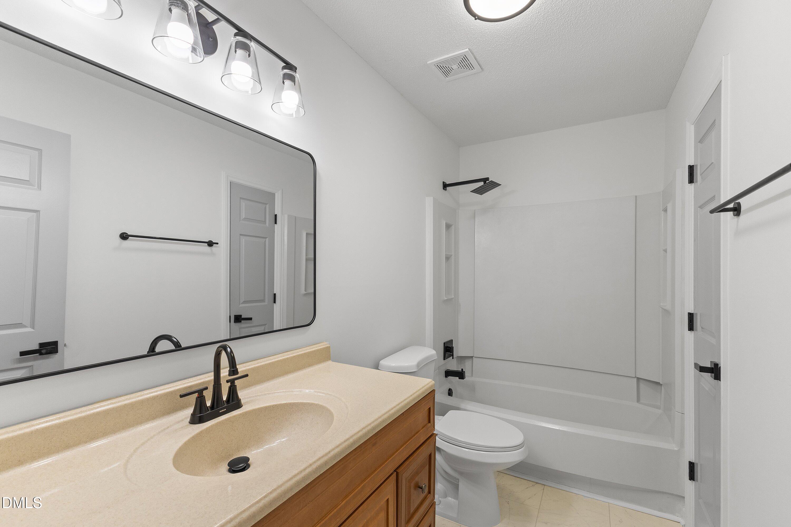 5529 Hamstead Crossing Raleigh, NC 27612 - Photo 30 of 51 29-5529 Hamstead Crossing_8430