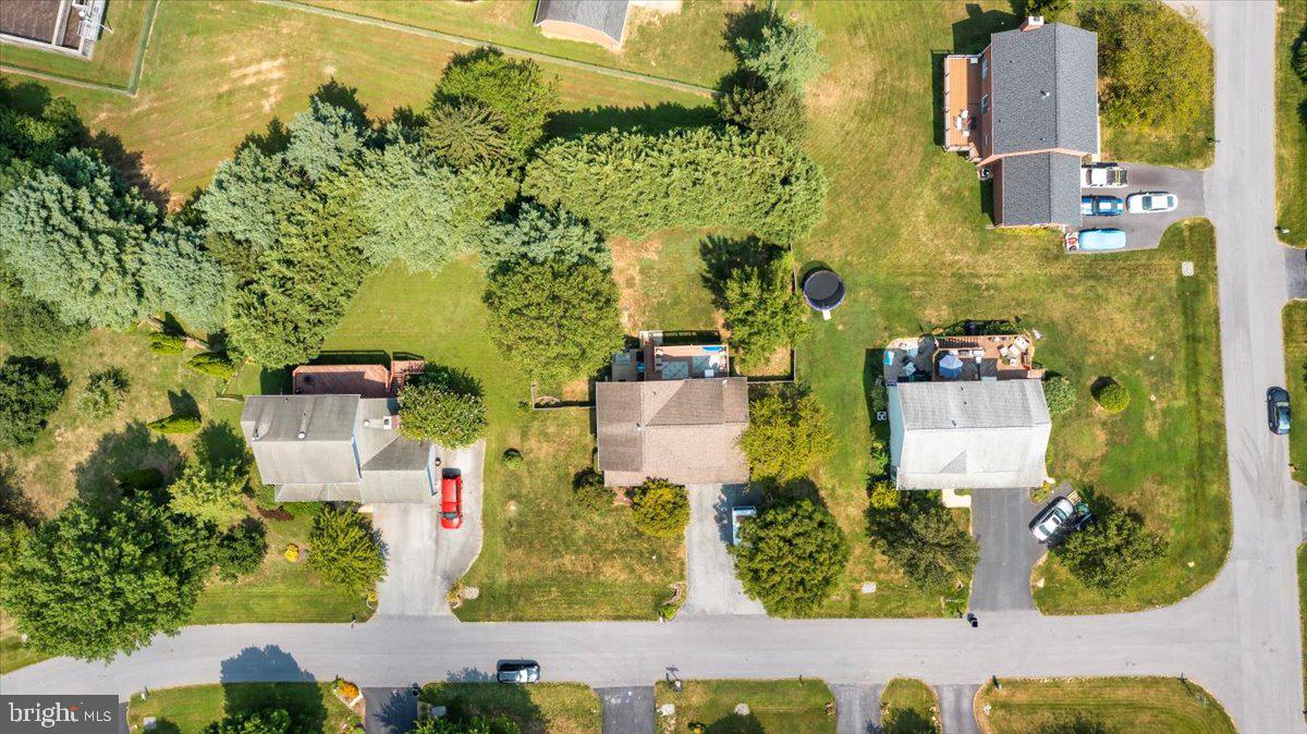4684 Newington Road Jefferson, MD 21755 - Photo 3 of 50 Gallery Image 3
