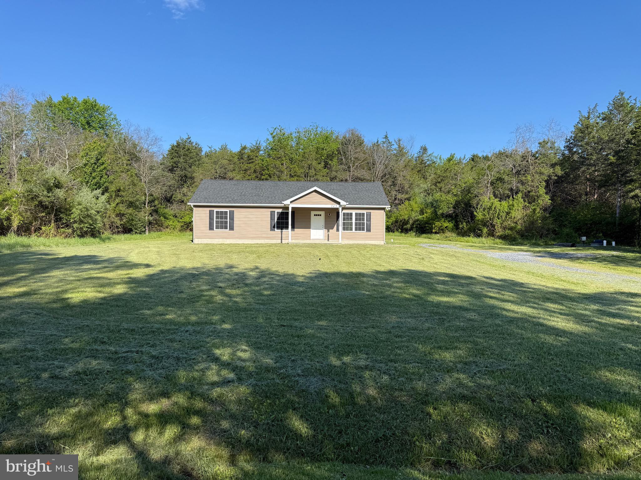 Almost new home with 3 bedroom and on 1.5 acres