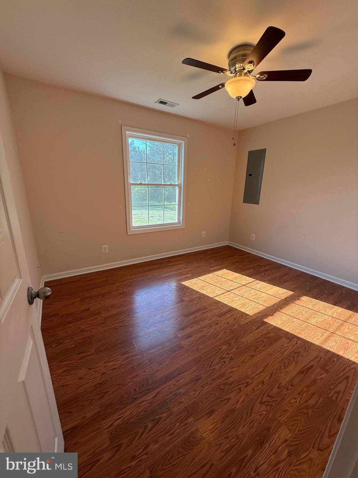 145 Lake Ridge Road Strasburg, VA 22657 - Photo 14 of 23 2nd bedroom