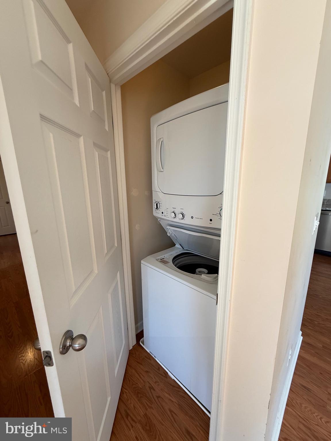 145 Lake Ridge Road Strasburg, VA 22657 - Photo 10 of 23 washer and dryer