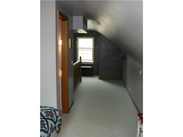 2188 Nottingham Road Columbus, OH 43221 - Photo 12 of 14