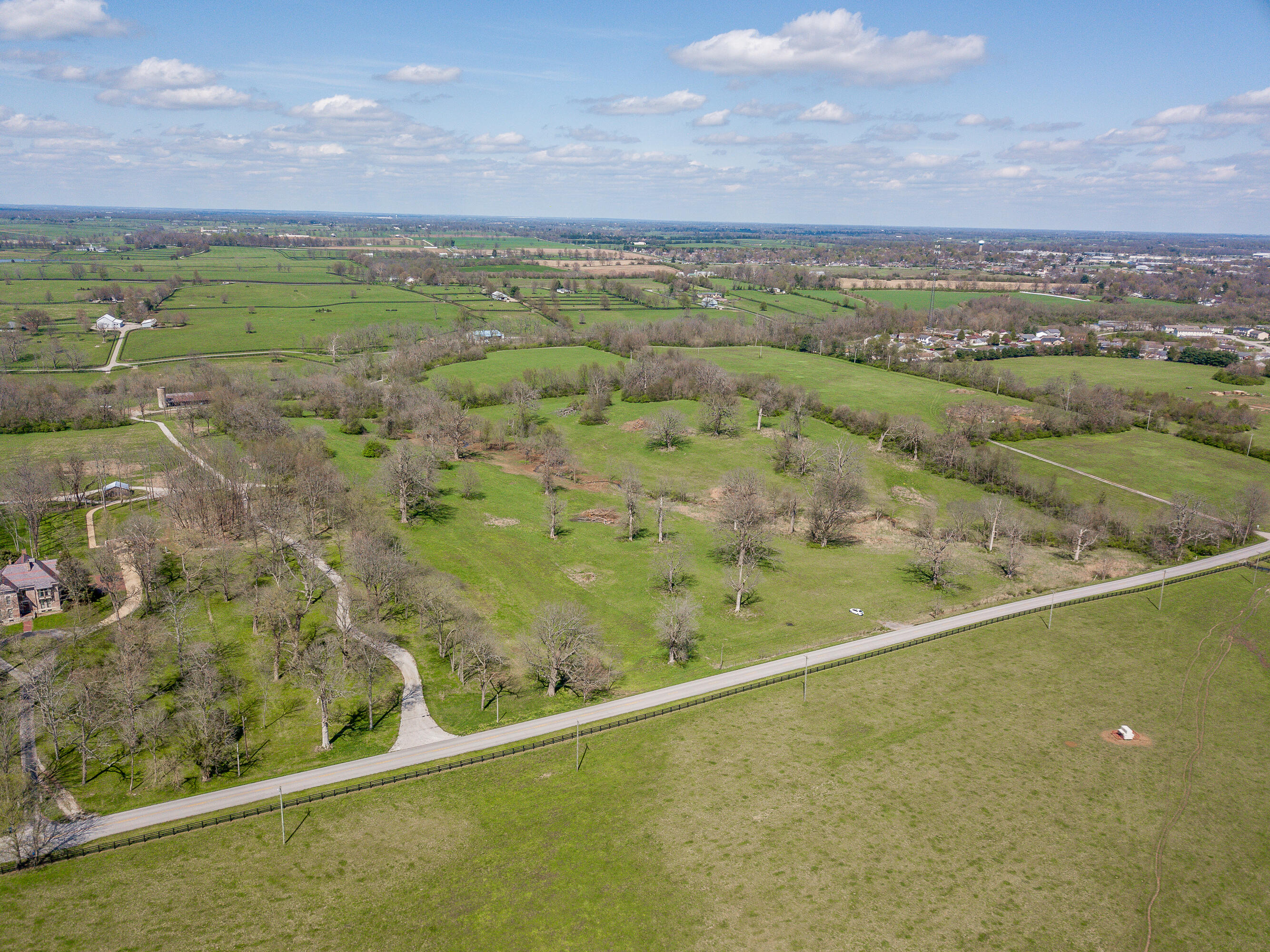 1200 Clifton Road Versailles, KY 40383 - Photo 13 of 13 1-2