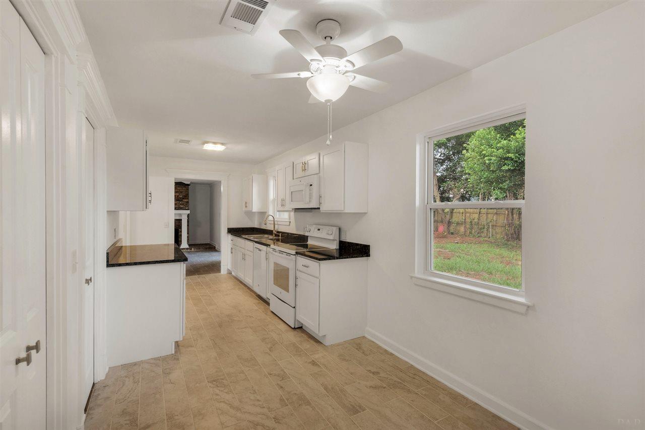 5725 Adelyn Road Pensacola, FL 32504 - Photo 16 of 42 Gallery Image 16