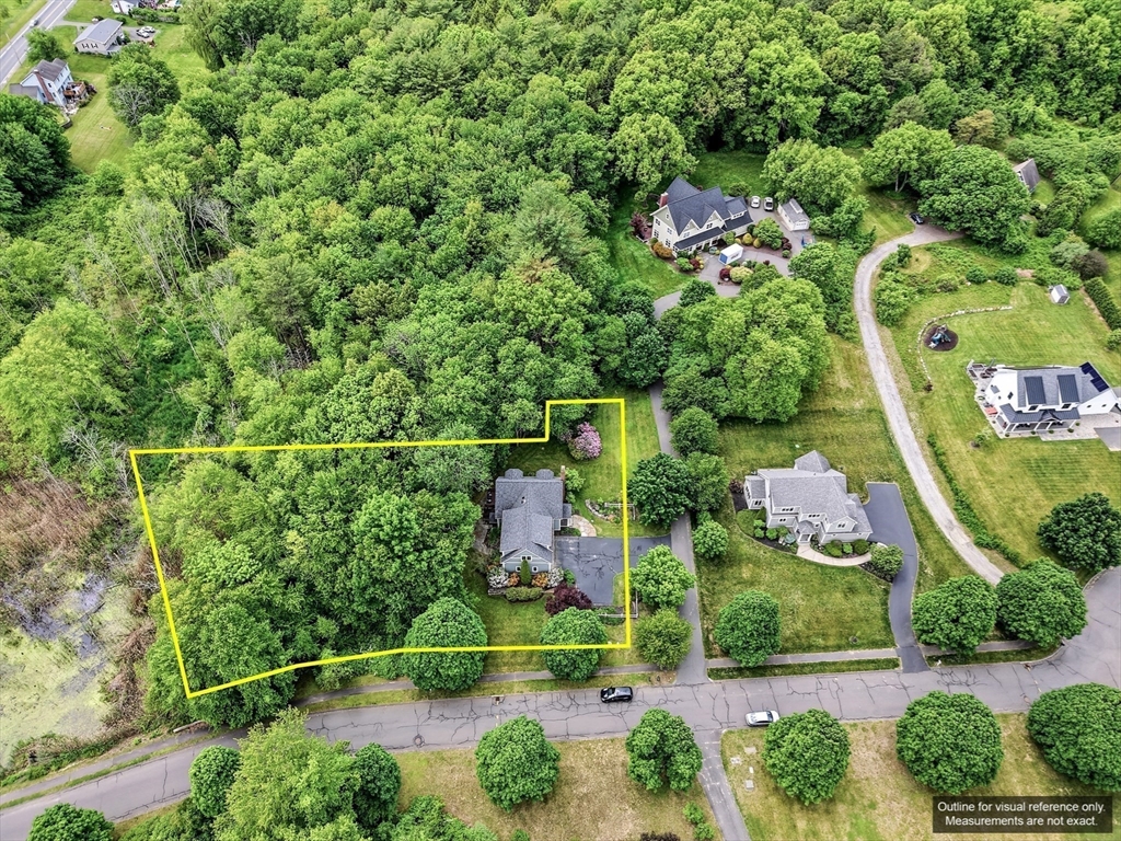 36 Sovereign Way Northampton, MA 01062 - Photo 35 of 39
