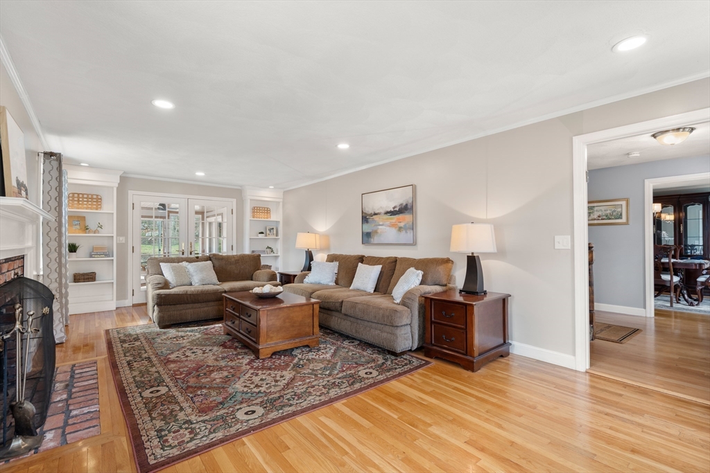 11 Axdell Road Sudbury, MA 01776 - Photo 11 of 42