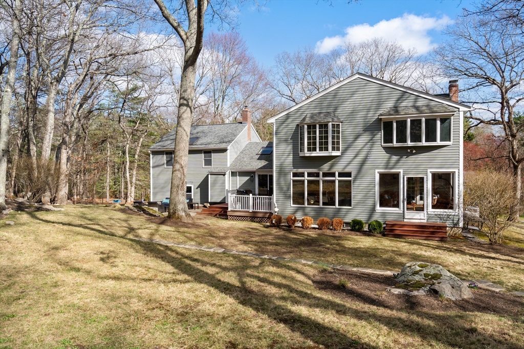 11 Axdell Road Sudbury, MA 01776 - Photo 2 of 42