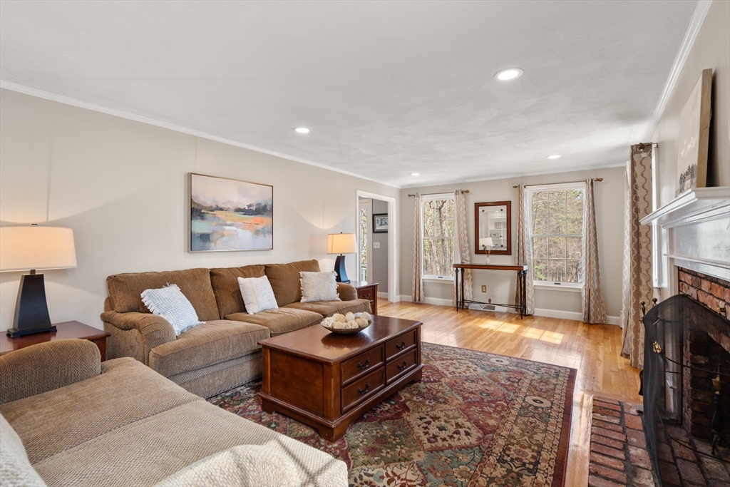 11 Axdell Road Sudbury, MA 01776 - Photo 10 of 42