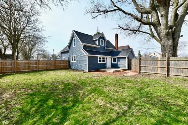 $260,000 | 1926 Main Street, Elwood, IN 46036