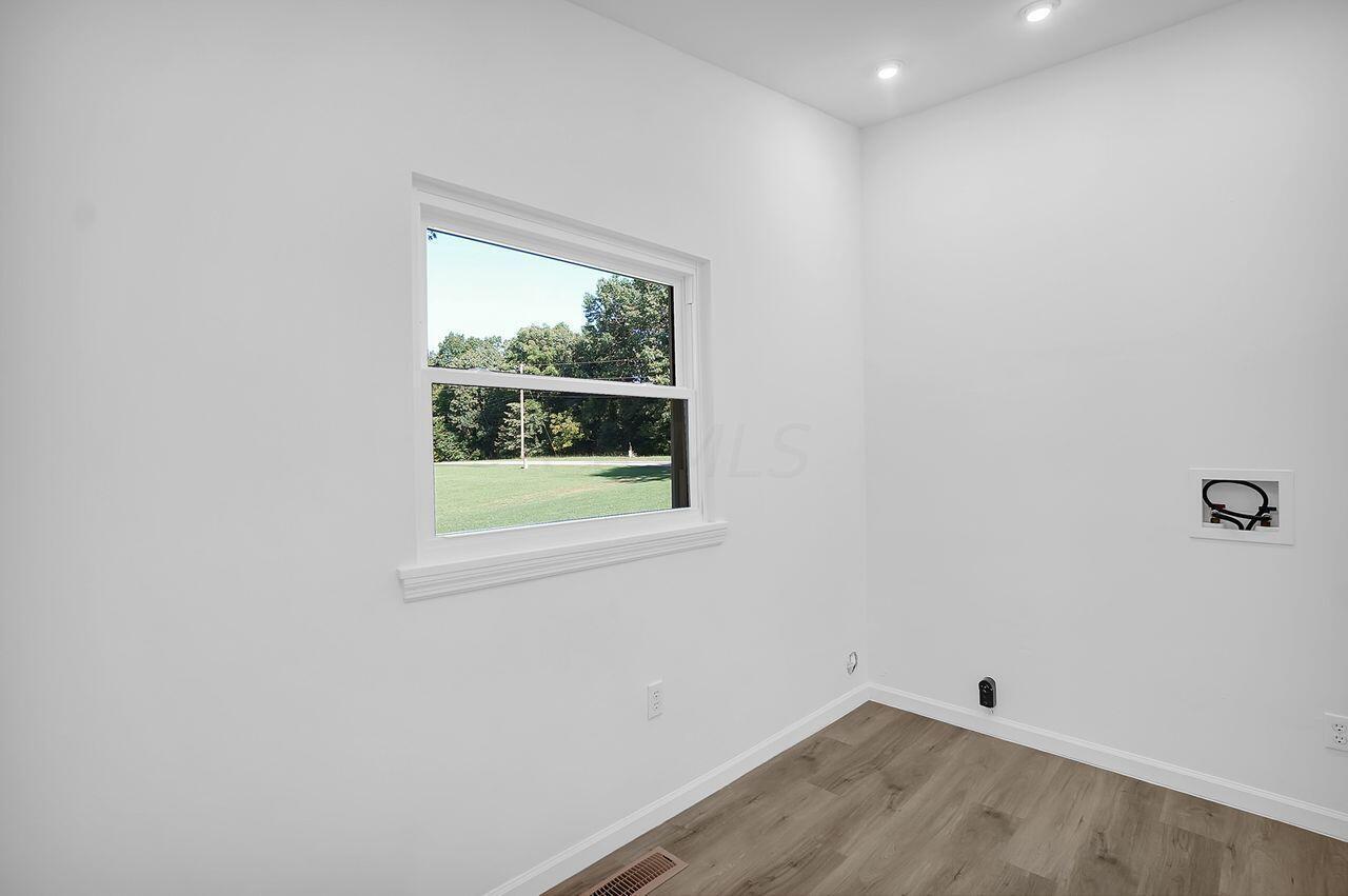 72370 Brooks Martin Road McArthur, OH 45651 - Photo 16 of 37 DSC00383
