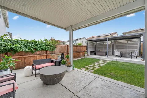a view of outdoor space yard and patio