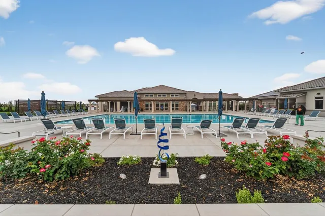 a view of a terrace with sitting area