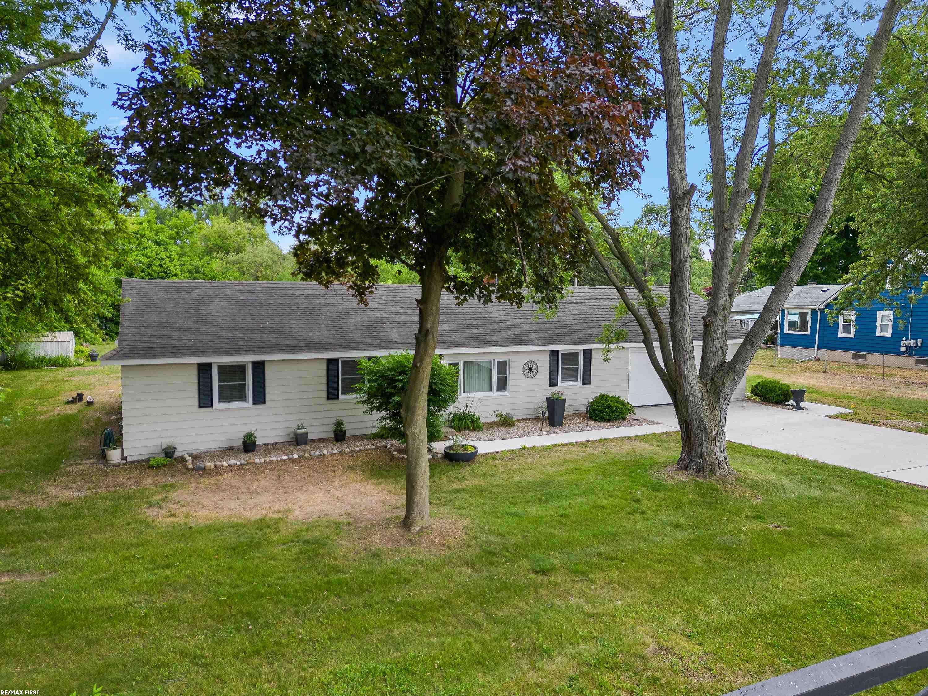8240 Messmore Road Utica, MI 48317 - Photo 35 of 36