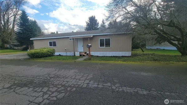 $179,999 | 11517 155th Avenue Southeast, Renton, WA 98059