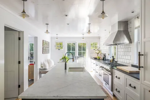 $4,500,000 | 72 Hempstead Street, Sag Harbor, NY 11963