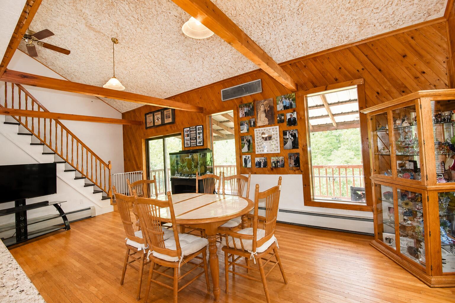 64 Bragg Road Detroit, ME 04929 - Photo 6 of 26 Dining area