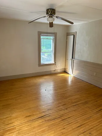$1,575 | 1 Chester Road, Unit G, Derry, NH 03038