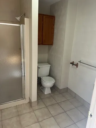 $1,575 | 1 Chester Road, Unit G, Derry, NH 03038