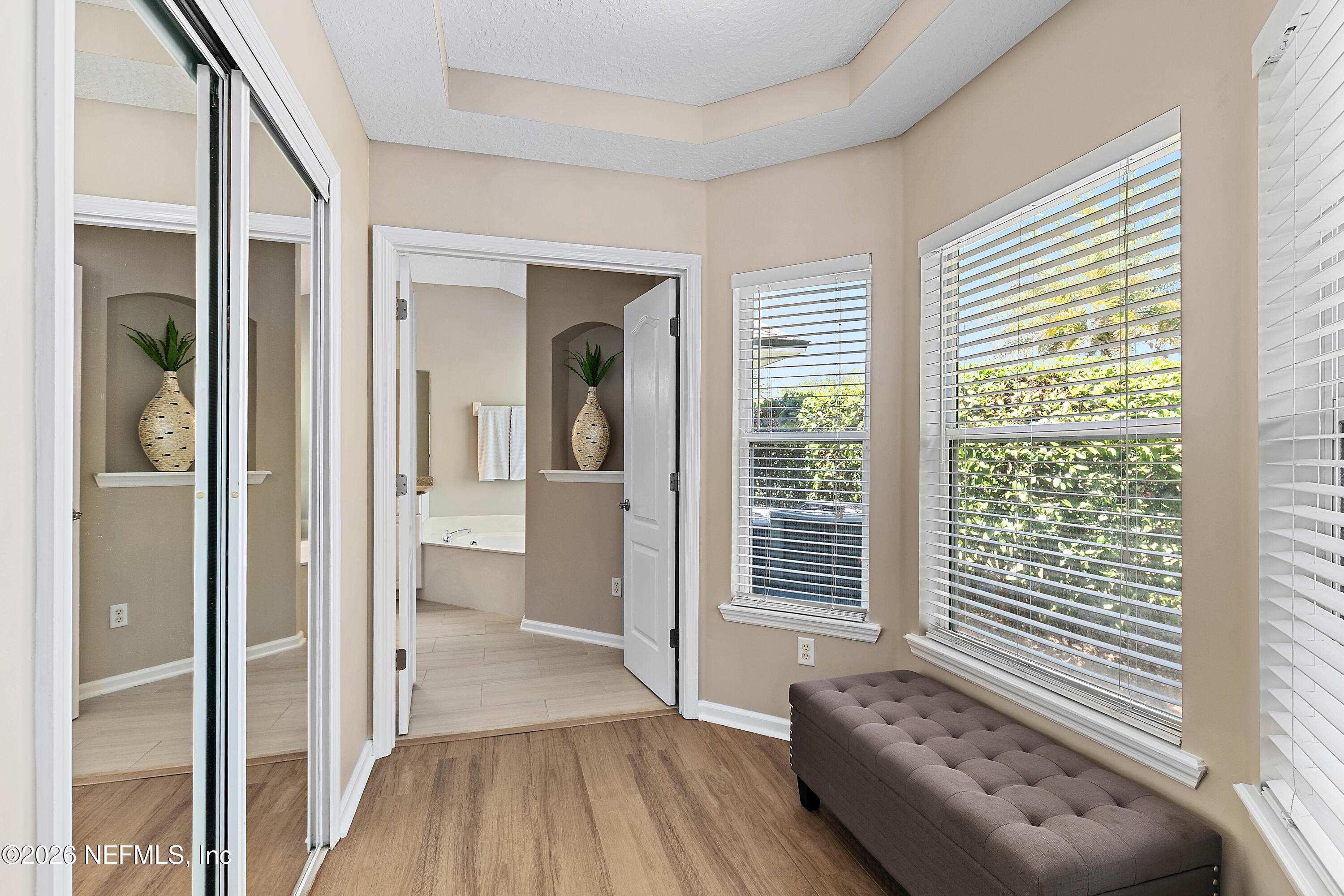 3779 Golden Reeds Lane Jacksonville, FL 32224 - Photo 20 of 38 Primary Dressing area