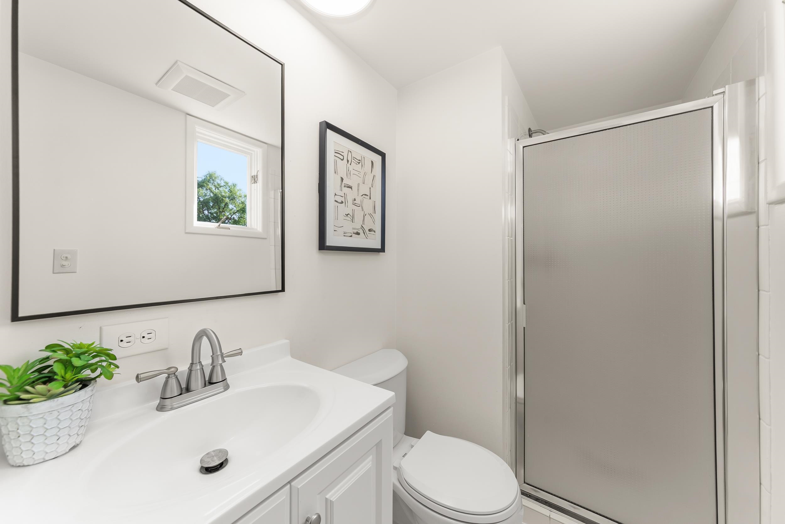 9817 North Colfax Road Spokane, WA 99218 - Photo 11 of 50 Gallery Image 11