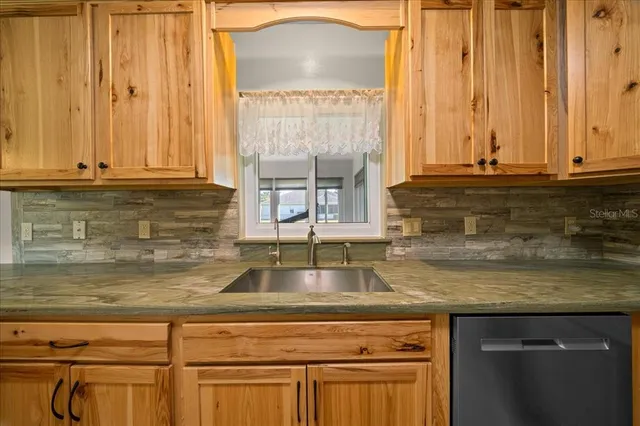 $325,900 | 4972 Northwest 31 Street, Ocala, FL 34482