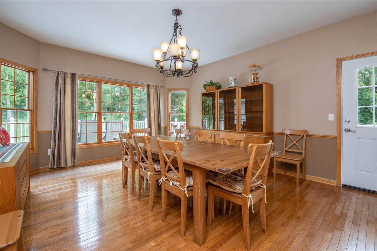 13176 12 Oaks Ridge Roscoe, IL 61073 - Photo 11 of 26 Gallery Image 11