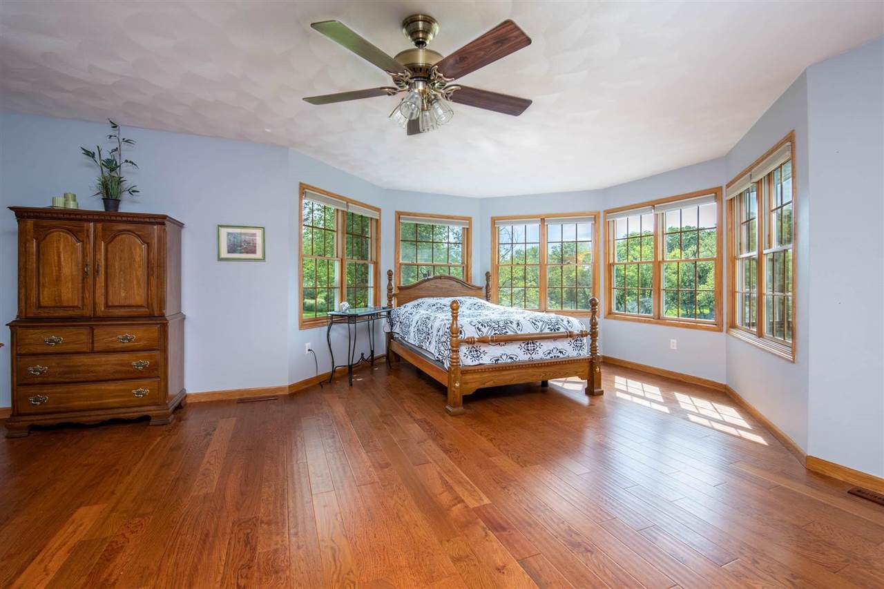 13176 12 Oaks Ridge Roscoe, IL 61073 - Photo 15 of 26 Gallery Image 15