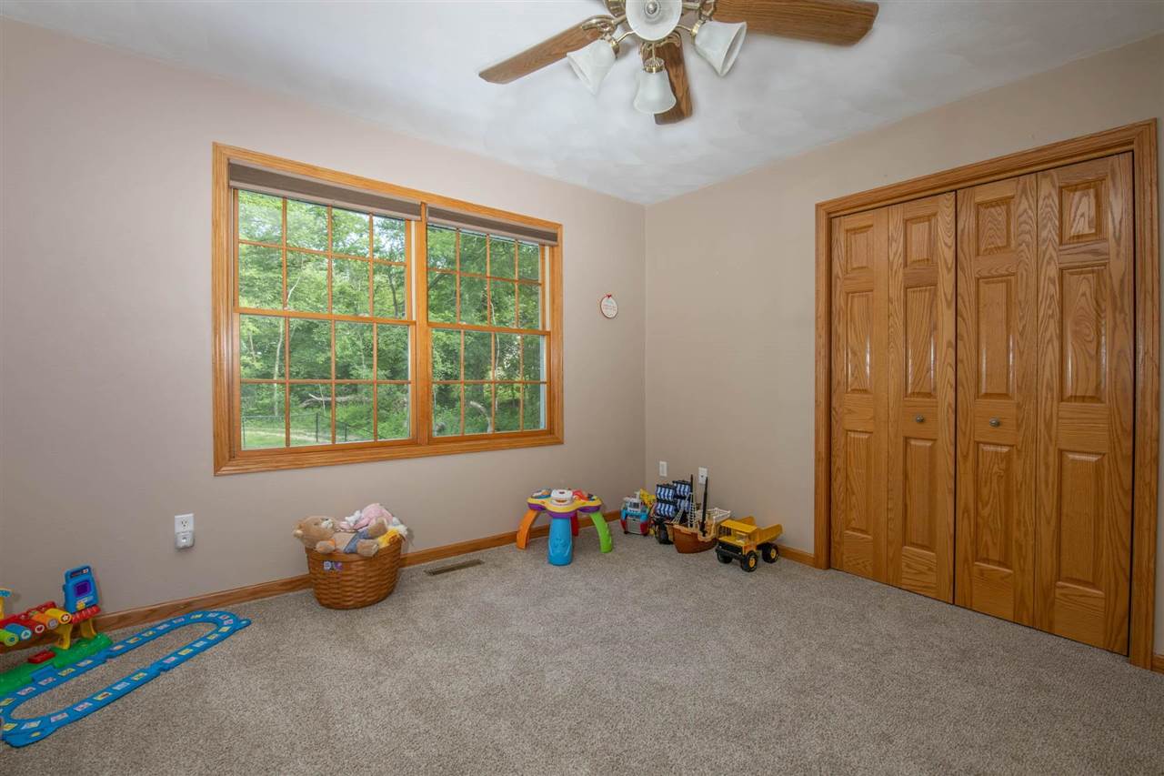 13176 12 Oaks Ridge Roscoe, IL 61073 - Photo 21 of 26 Gallery Image 21