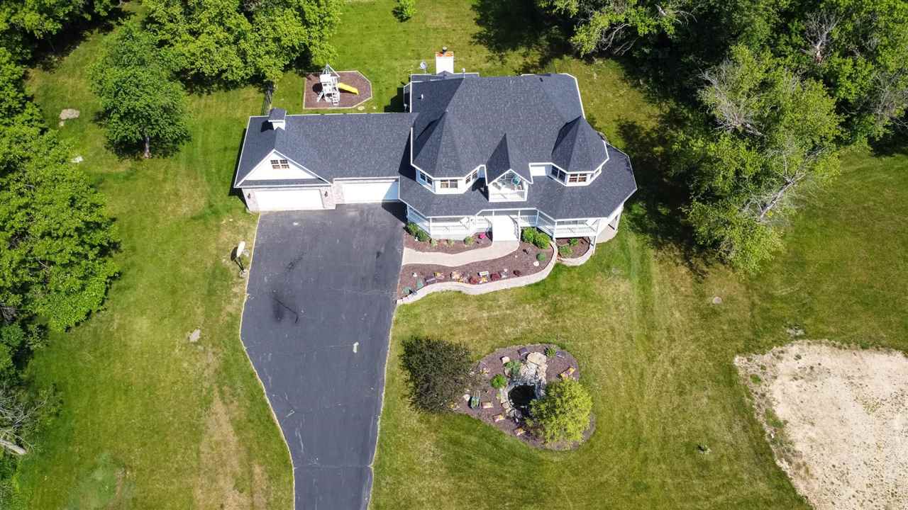 13176 12 Oaks Ridge Roscoe, IL 61073 - Photo 3 of 26 Gallery Image 3