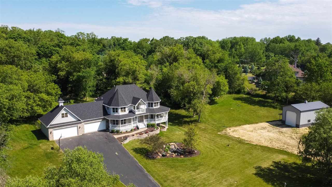13176 12 Oaks Ridge Roscoe, IL 61073 - Photo 4 of 26 Gallery Image 4