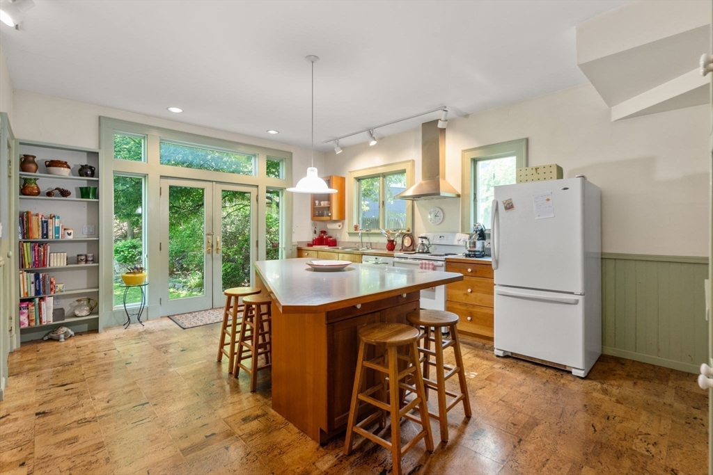 18 Milton Road Brookline, MA 02445 - Photo 7 of 22