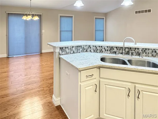 $398,900 | 2281 Dukes Way, Washington, MO 63090