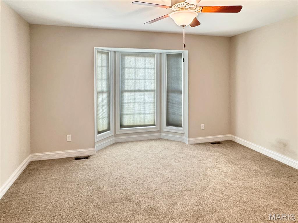 2281 Dukes Way Washington, MO 63090 - Photo 40 of 43