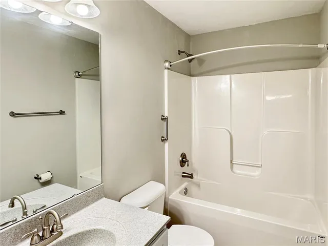 $398,900 | 2281 Dukes Way, Washington, MO 63090