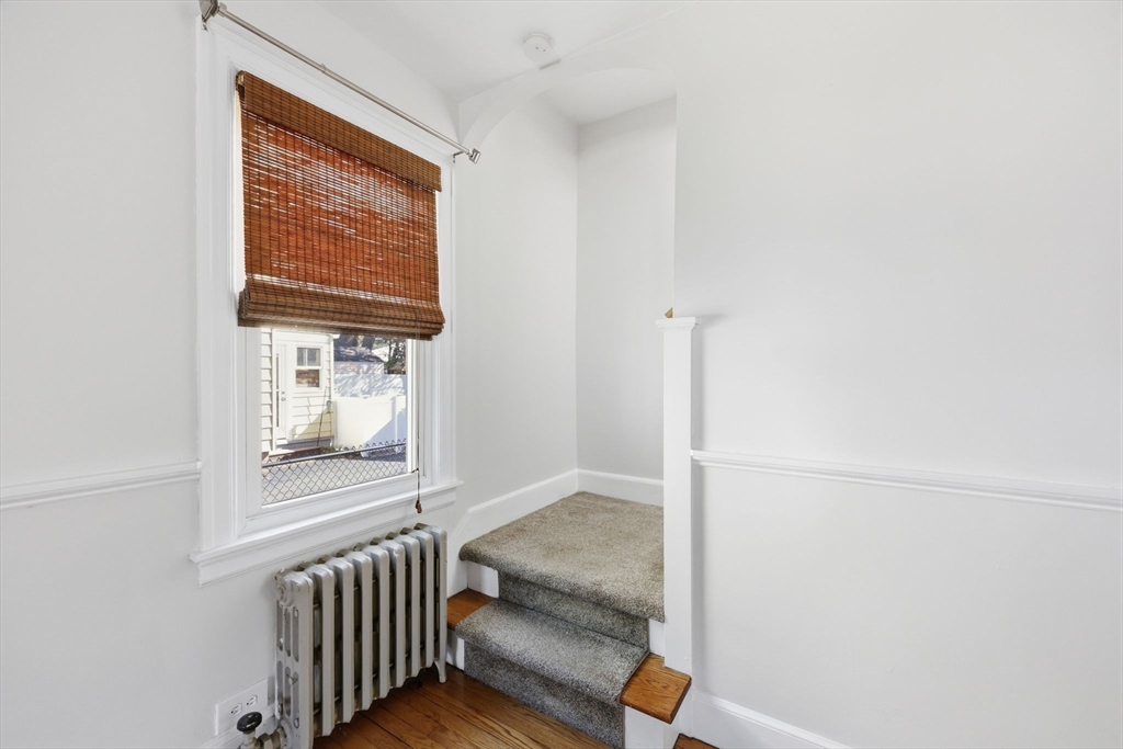83 Ellsworth Avenue Springfield, MA 01118 - Photo 24 of 40