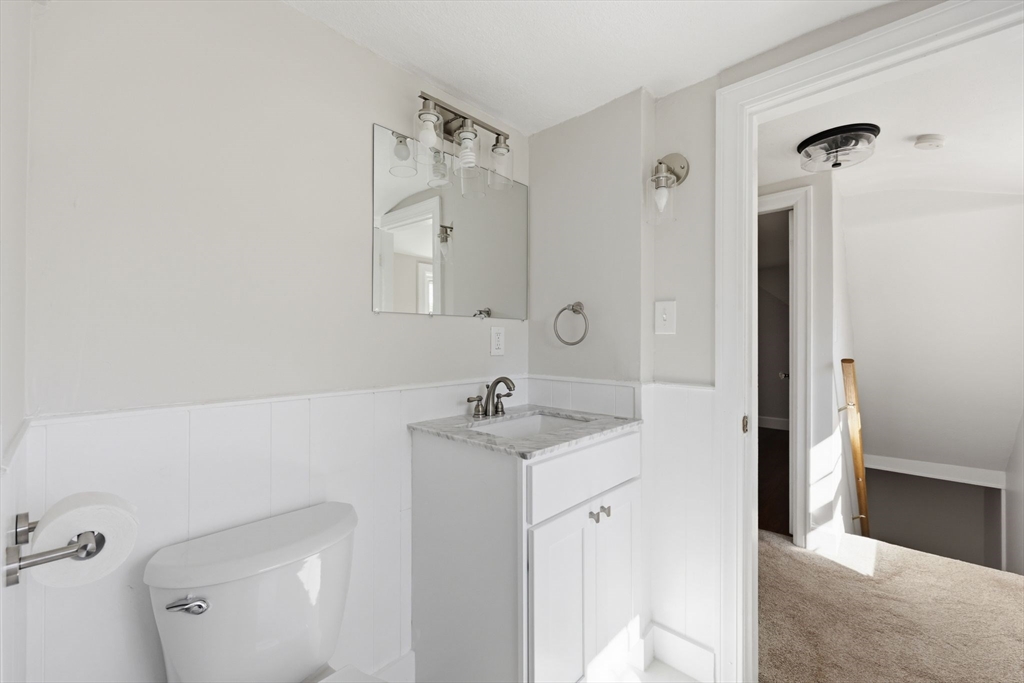 83 Ellsworth Avenue Springfield, MA 01118 - Photo 31 of 40