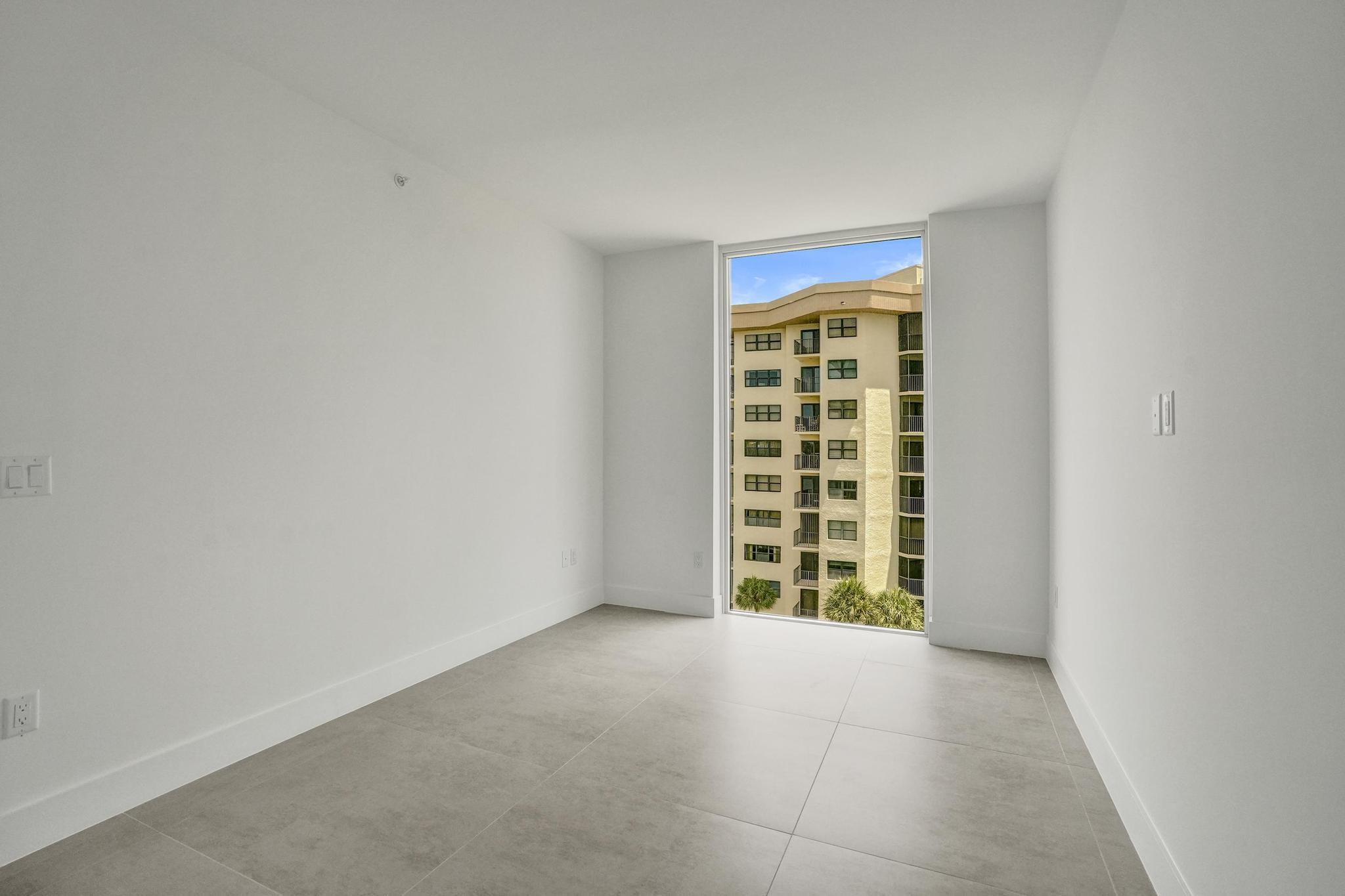 407 North Riverside Drive, Unit 605 Pompano Beach, FL 33062 - Photo 36 of 93 a view of an empty room with a window