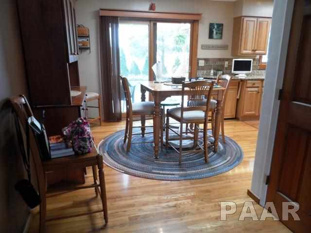 1204 Hampton Road Washington, IL 61571 - Photo 15 of 34 Gallery Image 15