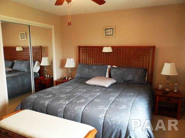 1204 Hampton Road Washington, IL 61571 - Photo 18 of 34 Gallery Image 18