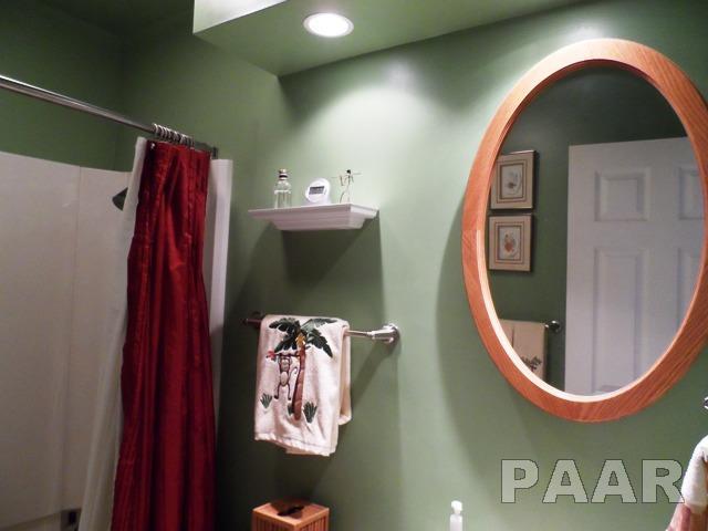 1204 Hampton Road Washington, IL 61571 - Photo 25 of 34 Gallery Image 25