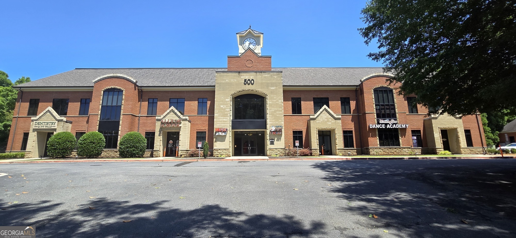 10475 Medlock Bridge Road, Unit 900 Duluth, GA 30097 - Photo 5 of 13 a front view of multiple houses