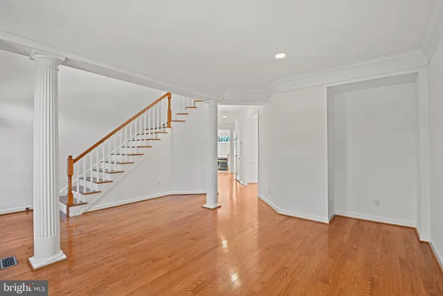 $1,325,000 | 9927 Miles Stone Court, Vienna, VA 22181