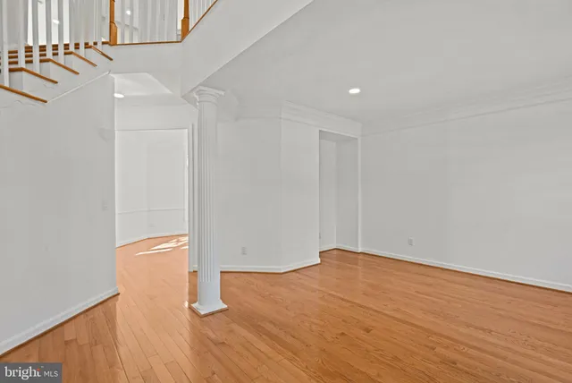 $1,325,000 | 9927 Miles Stone Court, Vienna, VA 22181