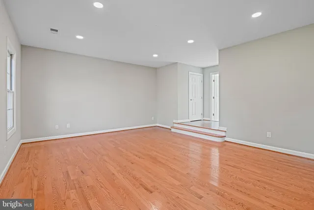 $1,325,000 | 9927 Miles Stone Court, Vienna, VA 22181