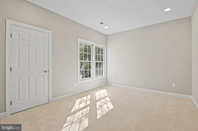 $1,325,000 | 9927 Miles Stone Court, Vienna, VA 22181