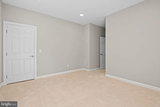 $1,325,000 | 9927 Miles Stone Court, Vienna, VA 22181