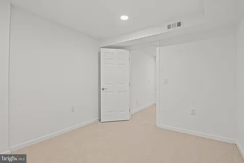 $1,325,000 | 9927 Miles Stone Court, Vienna, VA 22181