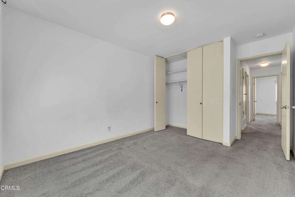 252 Columbia Road Thousand Oaks, CA 91360 - Photo 19 of 34