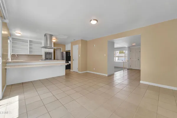 $975,000 | 252 Columbia Road, Thousand Oaks, CA 91360