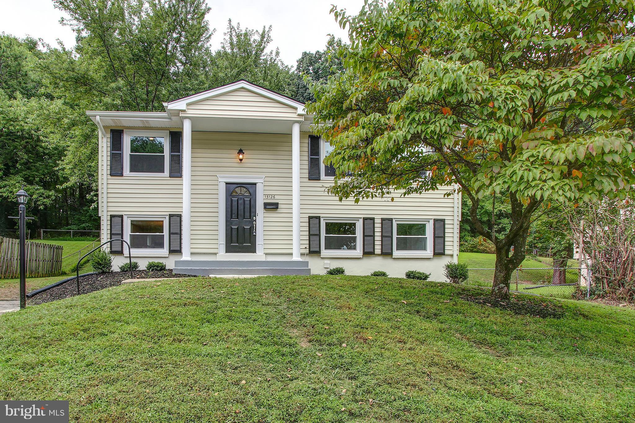 13126 Haddock Road Woodbridge, VA 22193 - Photo 1 of 30 Exterior (Front)